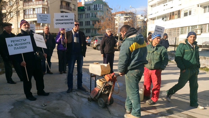 СК ООД: Ще строим в Лазур, документите ни са изрядни