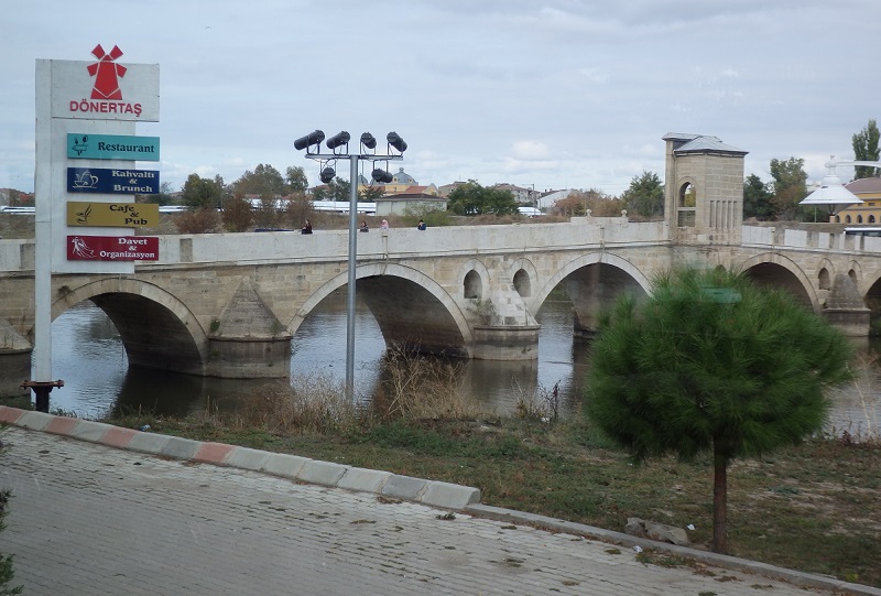 Туристите се връщат в Одрин