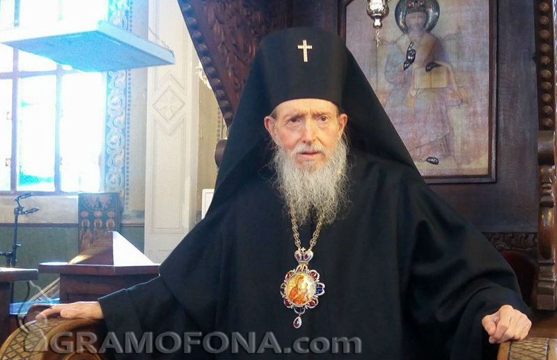 Великдeнско послание на Негово Високопреосвещенство Сливенският митрополит Иоаникий