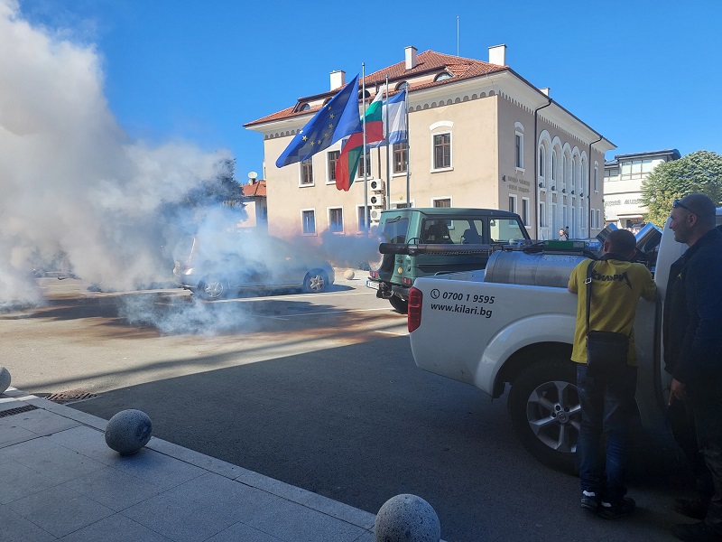 Внимание: Започва специална обработка против комари в Царево