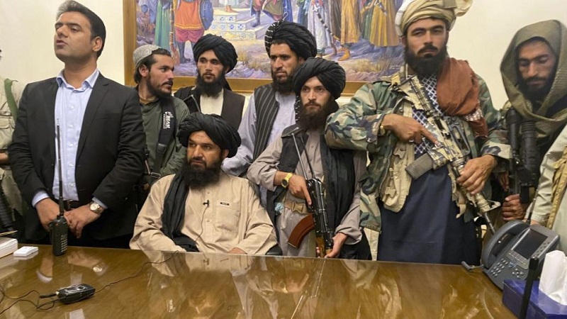 Русия обмисля да възстанови отношенията си с талибаните в Афганистан