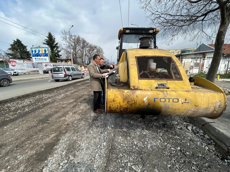 Продължава основният ремонт на „Индустриална“ в посока затвора