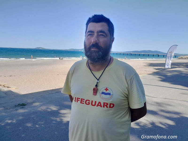 На Северния плаж в Бургас няма криза за спасители