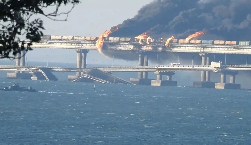 Службите проверяват твърденията на Москва за българска следа във взрива на Кримския мост