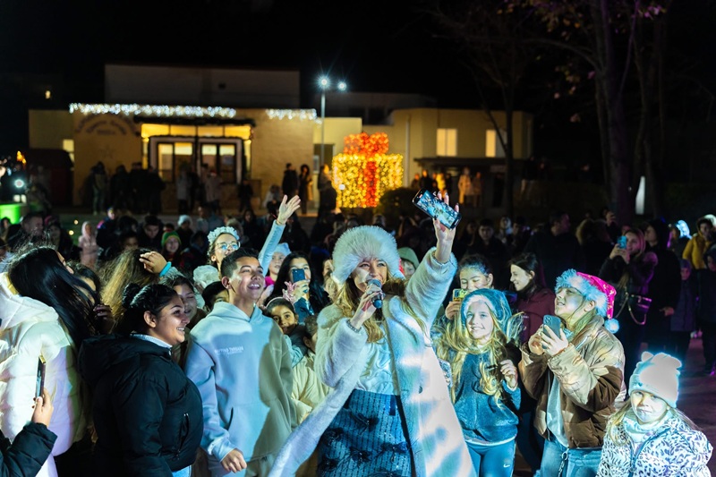 Ахтопол постави вълшебно начало на коледните празници