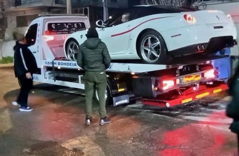 Гърция конфискува 229 луксозни автомобила за над 10 млн. евро