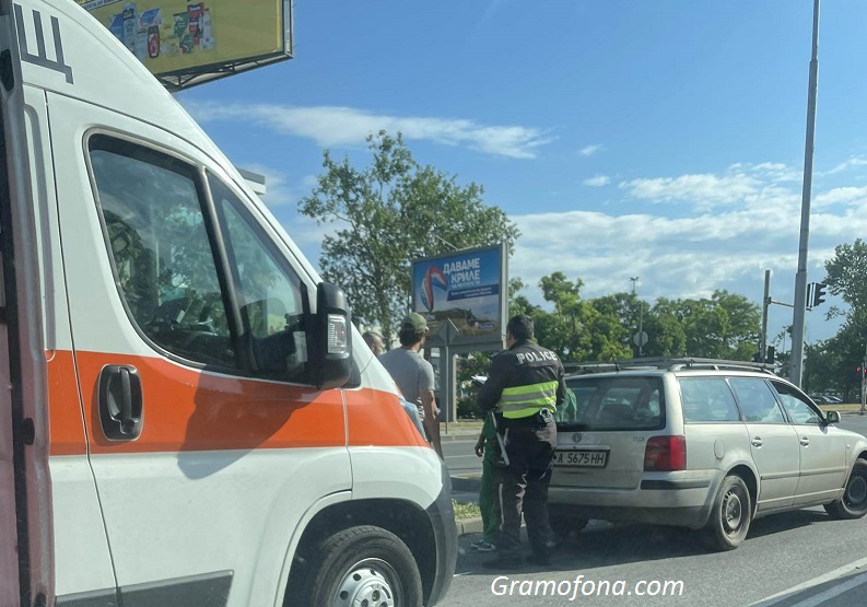 Шофьор предизвика катастрофа в Бургас, прилошало му зад волана