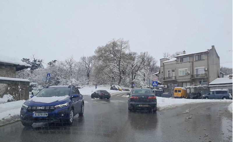 Нормална е пътната обстановка в Карнобатско