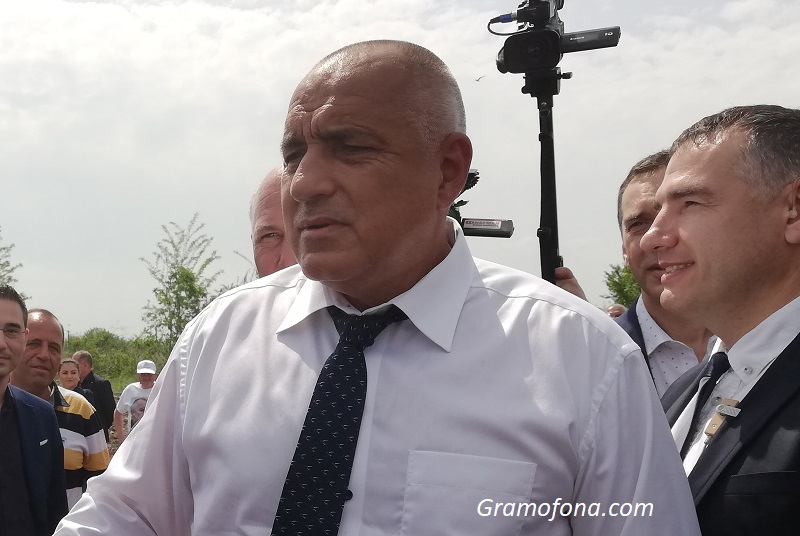 Бойко Борисов за паниката сред родителите в Сливен и Карнобат: „Пастори“ лъжат хората