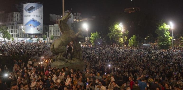 Студенти на протест пред президентството в Белград