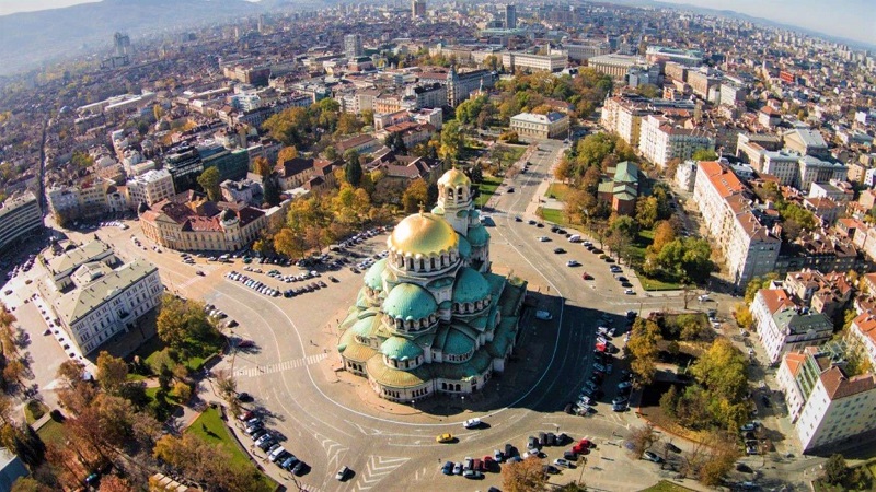 Нестандартна екскурзия събира българи и чужденци до … София