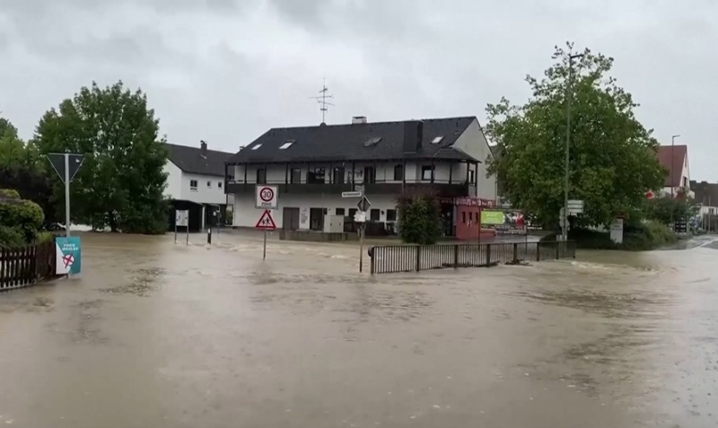 Наредиха незабавна евакуация в Южна Германия