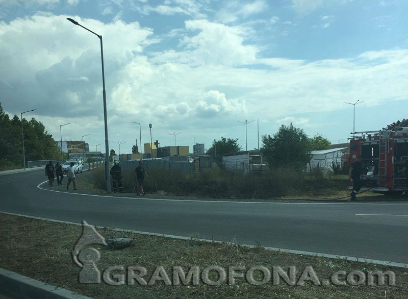 Проверяват търговци на дърва с полиция и пожарна